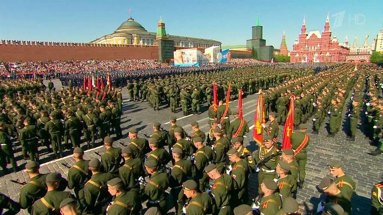 Первый канал победа. Парад Победы. Красная площадь 9 мая. Парад Победы на красной площади. День Победы красная площадь.