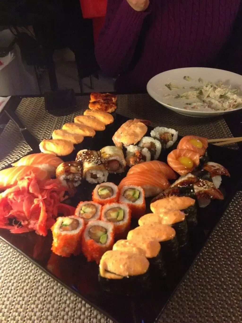 Токио сити симонов. Ресторан токио-сити санкт-петербург. Блюда из токио сити. Кафе токио сити в санкт-петербурге. Токио сити одинцово.