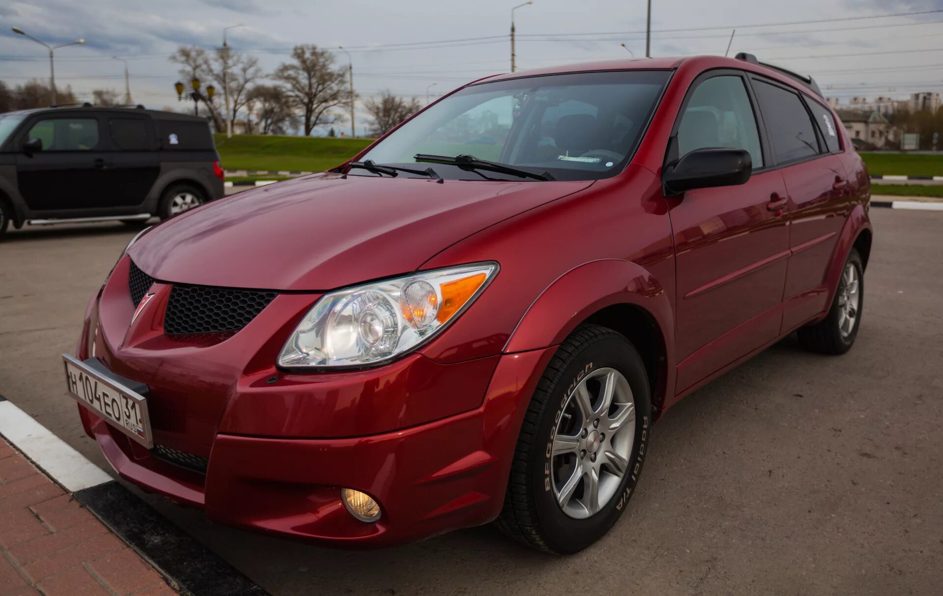 Pontiac Vibe 2002. Понтиак Вайб машина 2003. Понтиак Вайб 2002 года.