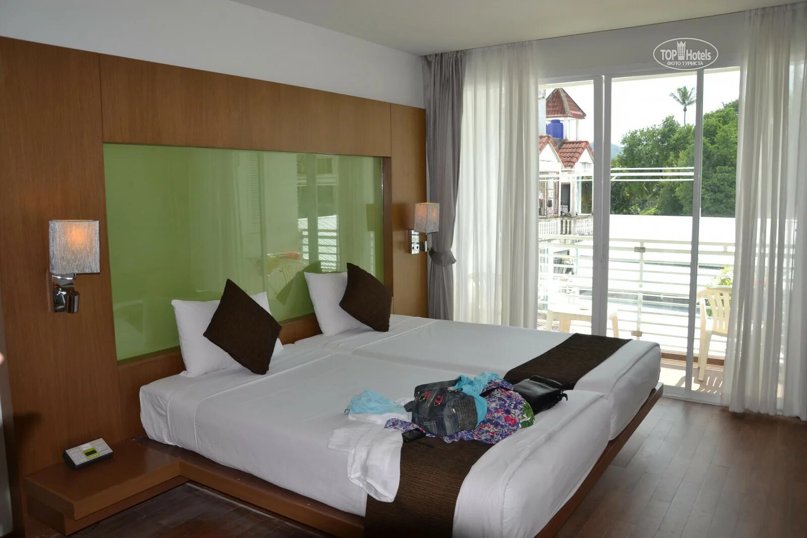 Peach hill 4. Peach hill 4* superior номер. peach hill resort 4. peach hill resort phuket 4. peach hill resort тайланд.