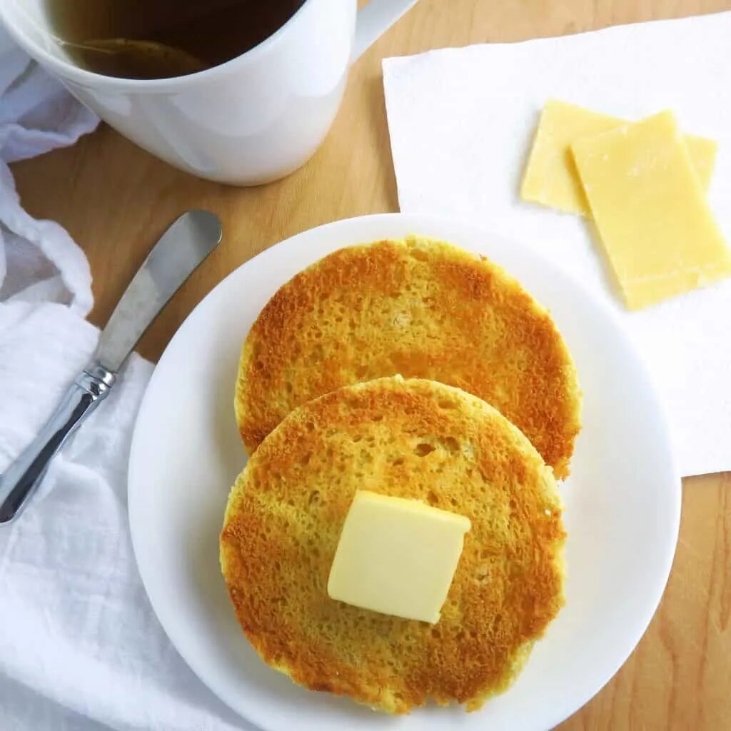 Безглютеновый завтрак. Английский завтрак Маффин. English Muffin. Toasted English Muffin. Pan Ingles.