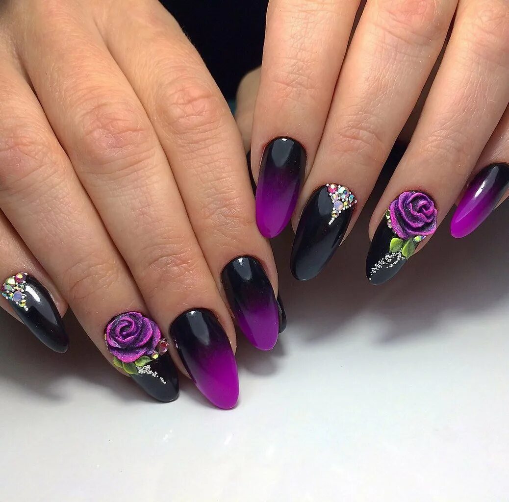Дизайнерские ногти. Шикарные ногти. Красивые фиолетовые ногти. Красивый фиолетовый маникюр.