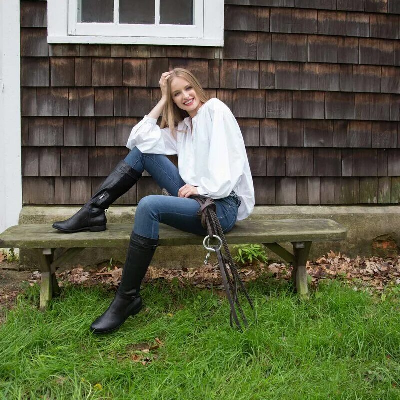 Сапоги для верховой езды. Riding boots. Net. Brown in boots. Riding boot.