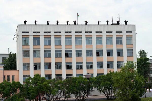 Горисполком г. Витебского городского исполнительного комитета. горисполком. горисполком витебска фото. в витебске подорвали горисполком.