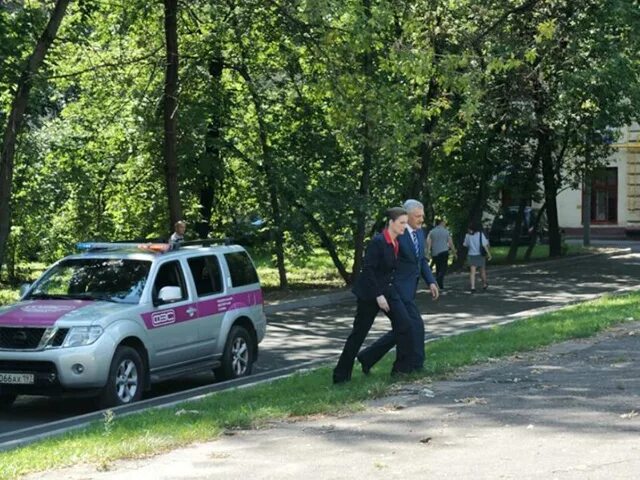 Съемки сериала след за кадром. Сериал след фэс. След сериал. В каком городе снимают след. Съемки сериала след.