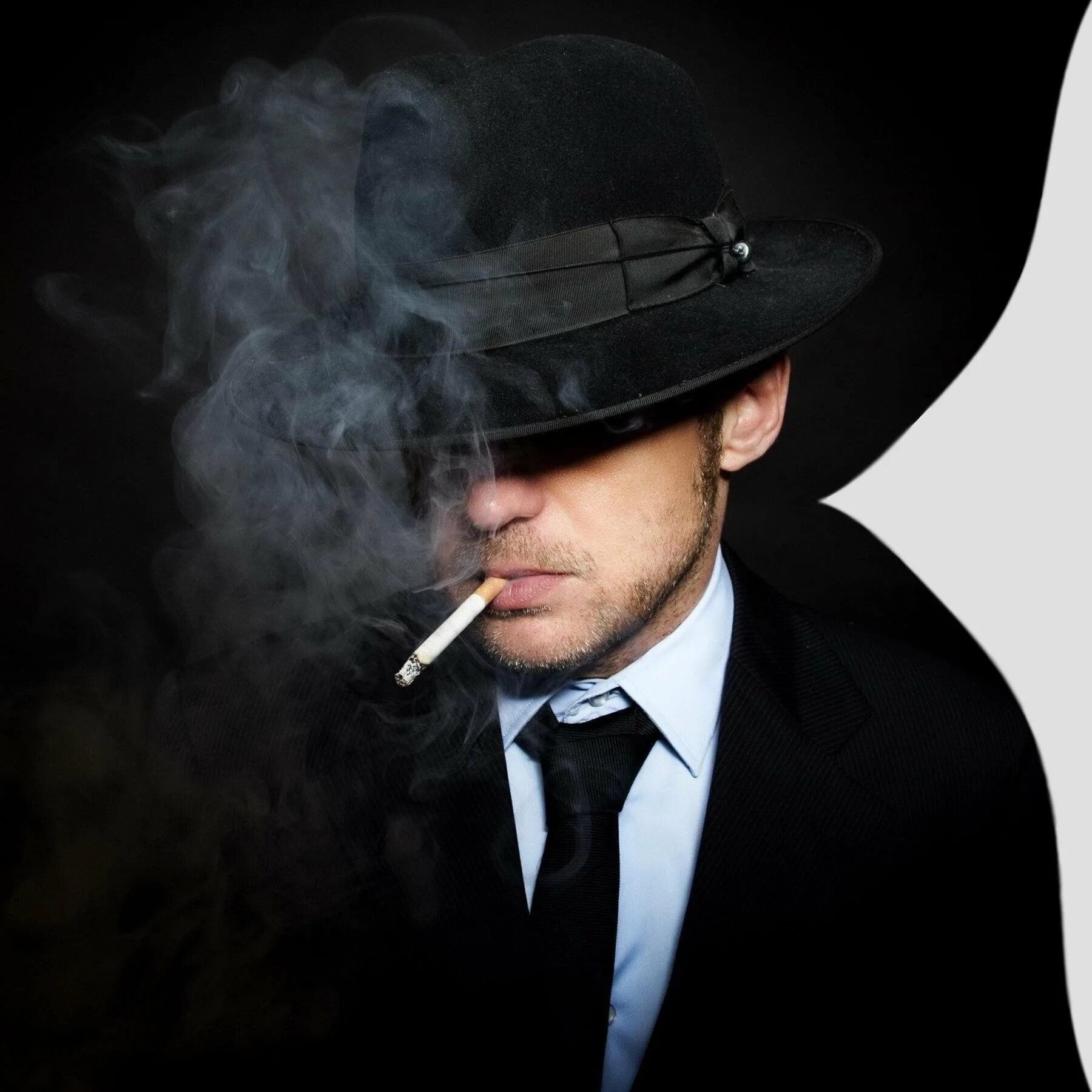 Ава в телеграмм для парней. Крутой спецназовец. Авы для парней крутые. Человек в дыму. Картинки на аву для пацанов.