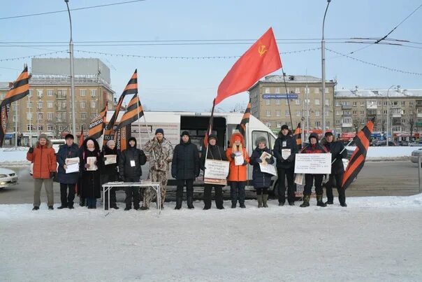 Митинг в Новосибирске. Новосибирск митинг нет войне. Пикеты митинги в Кургане.