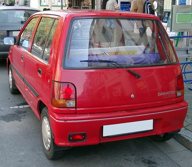 Daihatsu cuore 0.9 МТ, 1998,. Дайхатсу Куоре 1997г. Дайхатсу хэтчбек. Дайхатсу Куоре 1993-1995. Daihatsu cuore