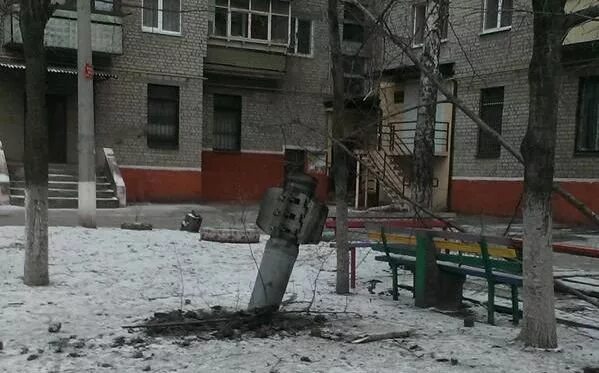 10 февраля 2015. Лисичанск фото города после обстрела. Лисичанск после обстрела фото.