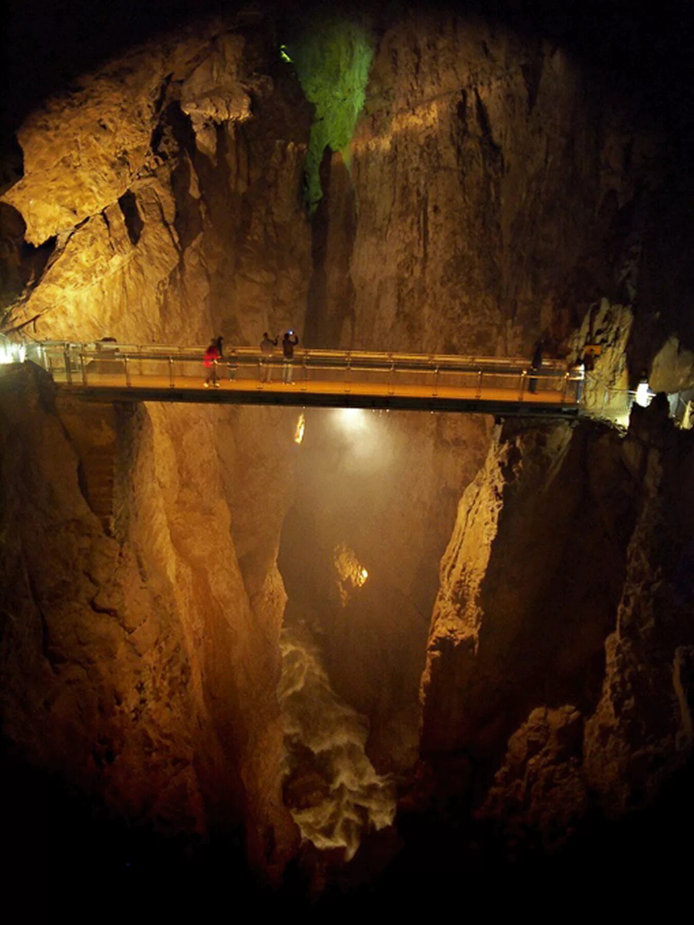 пещера лос тольдос. пещеры в palworld. пещеры в palworld. горы аппалачи пещеры. пещеры в palworld.