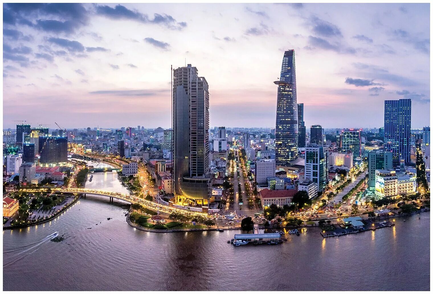 Город сайгон во вьетнаме. Ночной хошимин. Ho chi minh city вьетнам. Ши город. Город сайгон во вьетнаме.