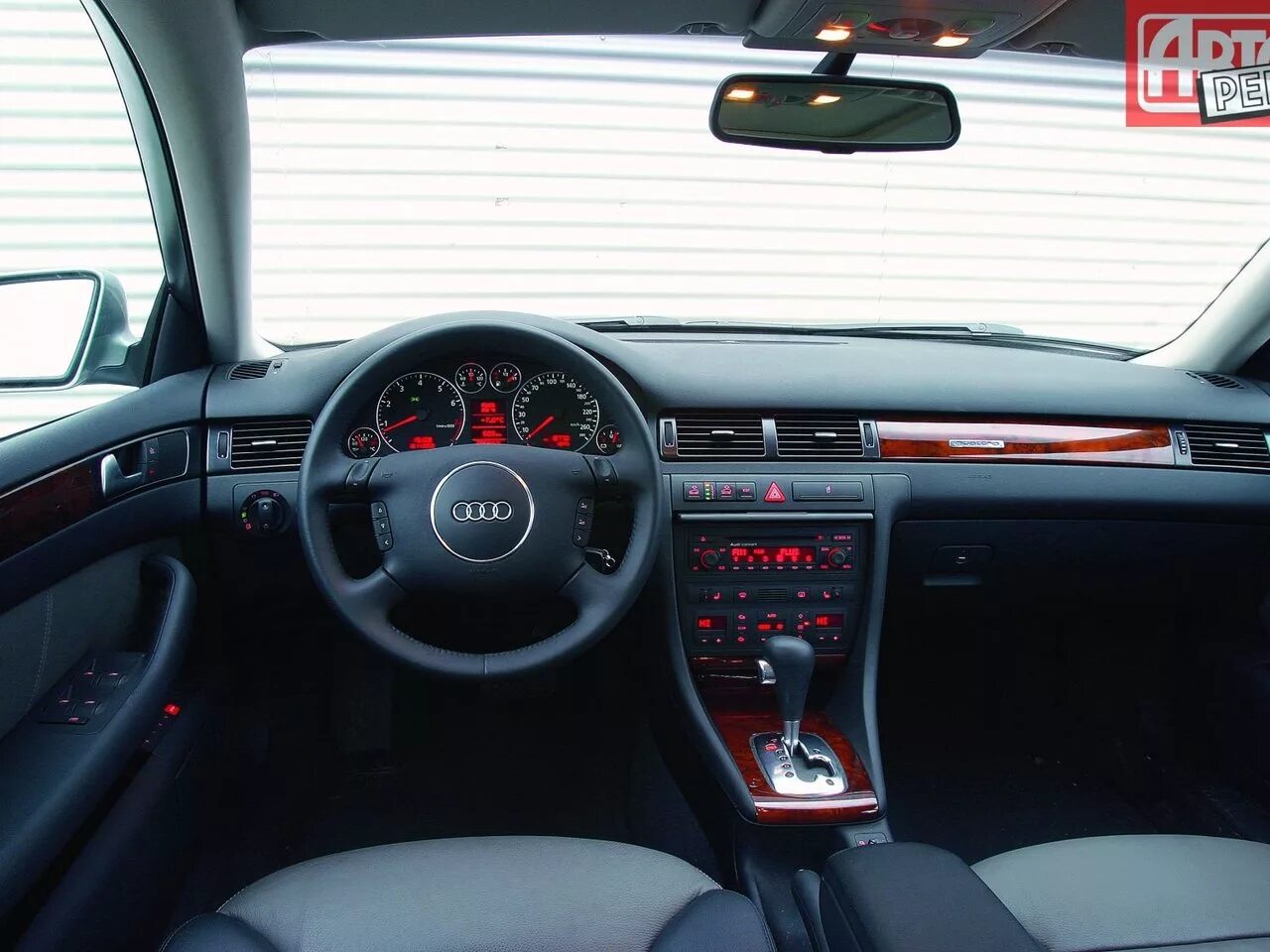Ауди rs4 стенс. Ауди а6 с5. Audi a6 tuning. Audi a6 c6 2005. Ауди а8 д2.