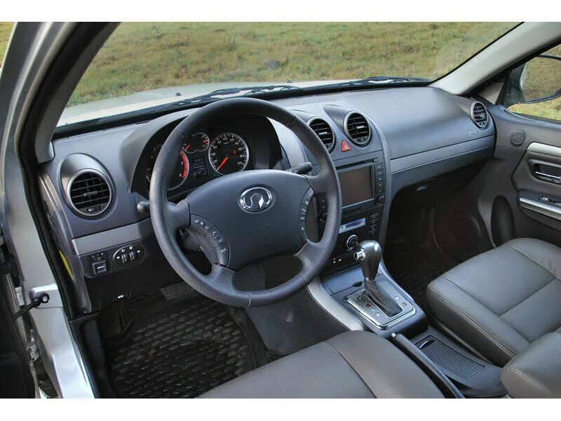 Hover h 2007 салон. Грейт вол ховер автомат. Прикуриватель hover h5. Great wall hover h5 автомат. Ховер h5 салон.