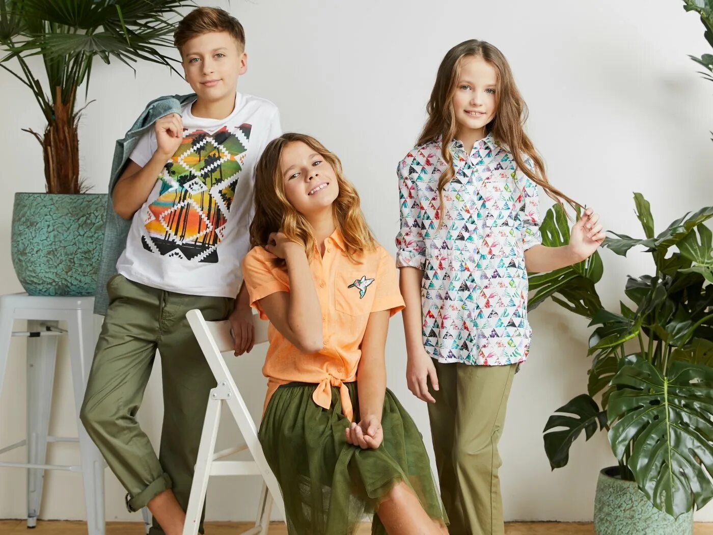 Мода 2024 подростковая одежда. 2018 одежда подростков. Мода для девочек. Стильная детская одежда. Мода 2024 подростковая одежда.