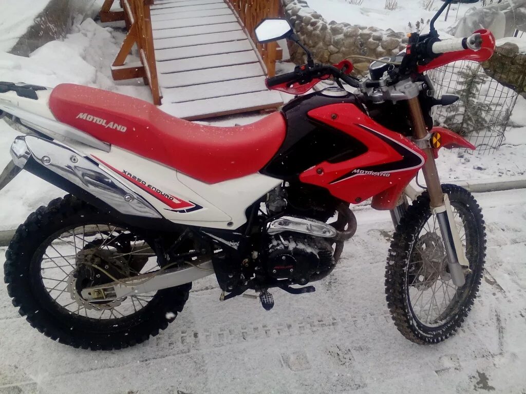 Купить эндуро мотоцикл 250 кубов. Мотоленд 250xr эндуро. Мотолэнд XR 250 эндуро. Мотоцикл Motoland xr250. Мотоцикл Motoland xr250 Enduro.