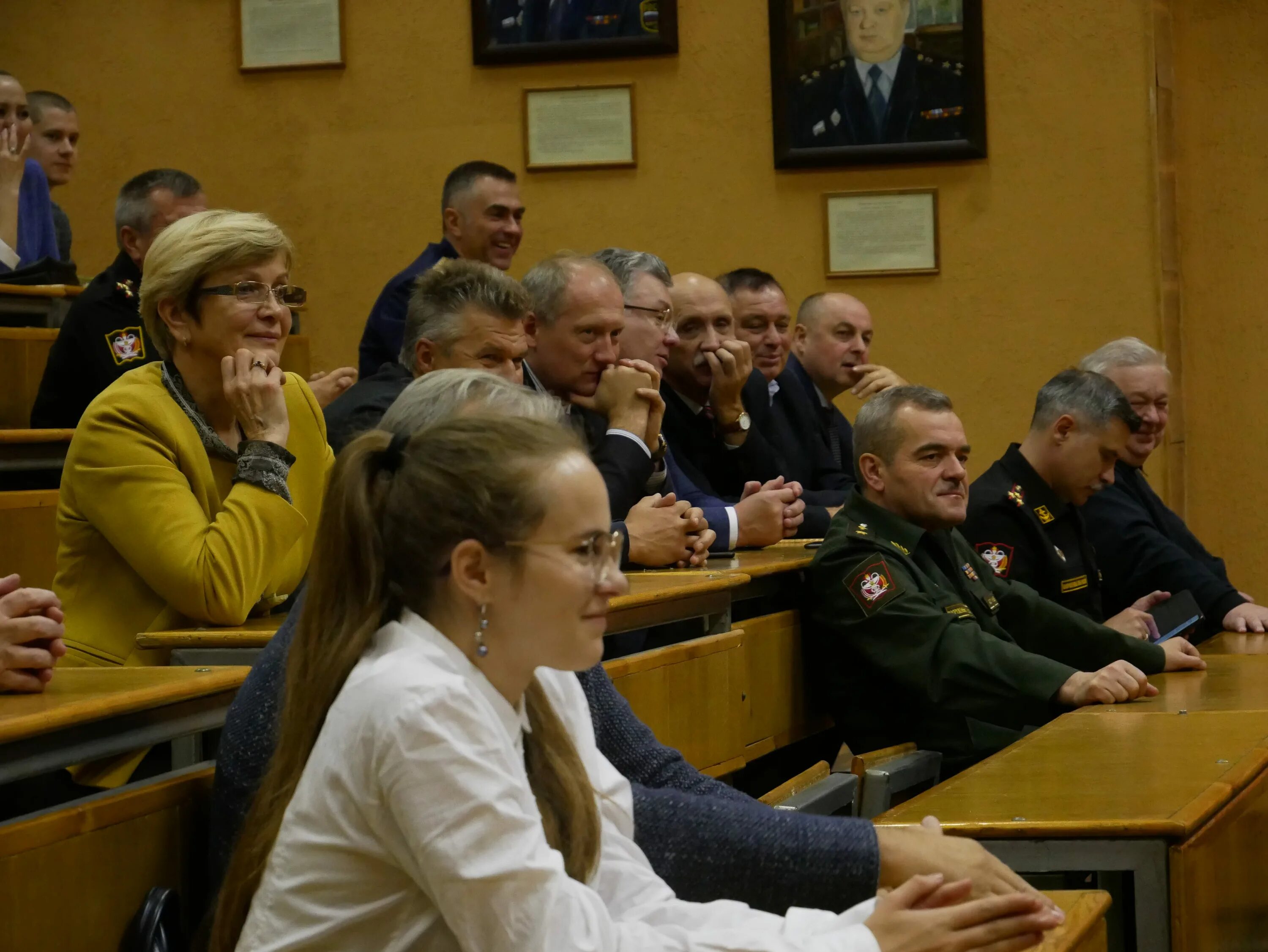 Шмидт вма. Кафедра акушерства и гинекологии военно-медицинской академии. Кафедра акушерства и гинекологии вма им кирова. Военно медицинская академия кафедра акушерства. Вмеда акушерство.