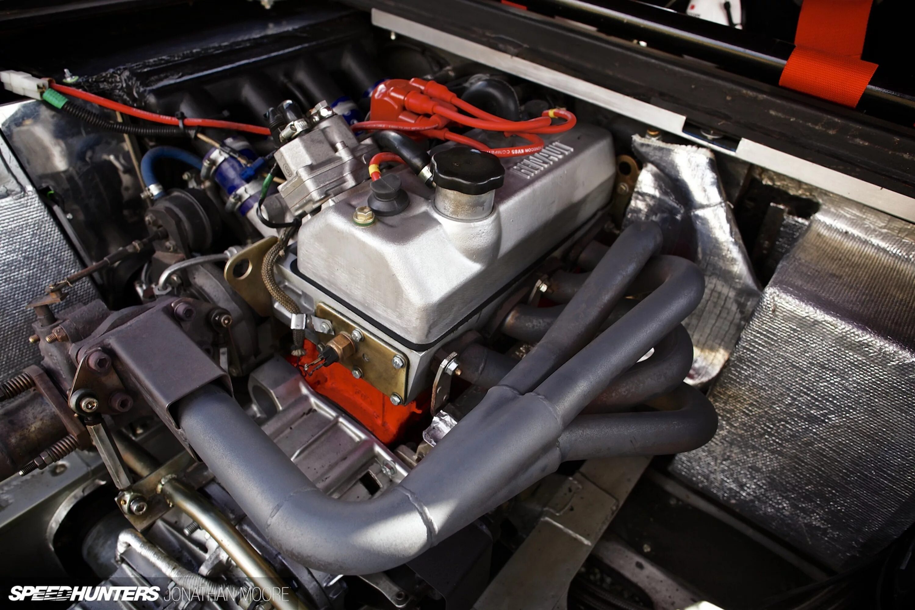 Двигатель 1.3 турбо renault. Renault 5 turbo engine. renault r5 turbo 3e. renault r5 turbo 3e 2025. 1.6 turbo rally.