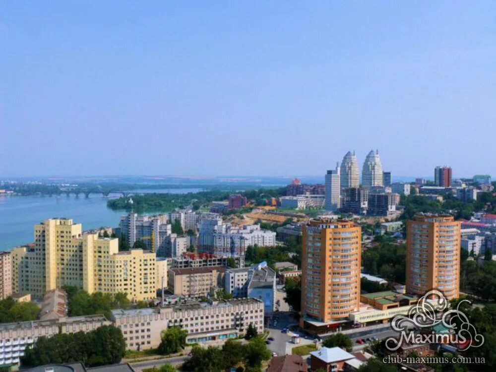 Город на днепре 5. Днепр город. Днепропетровск сейчас. Днепр в Днепропетровске. Соборный район Днепропетровска.