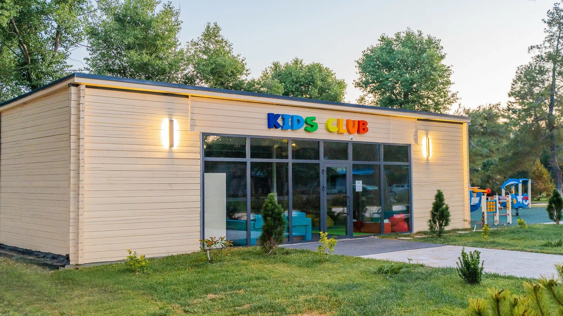 Си вилладж. Волна сиа виладж. Эден вилладж анапа. Си вилладж. Side village family suite hotel 4.