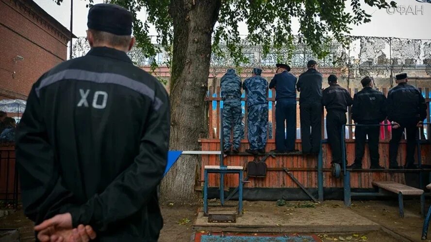 Амнистия москва. СИЗО Череповец. Сотрудники ФСИН В колонии. Неповиновение осужденных.