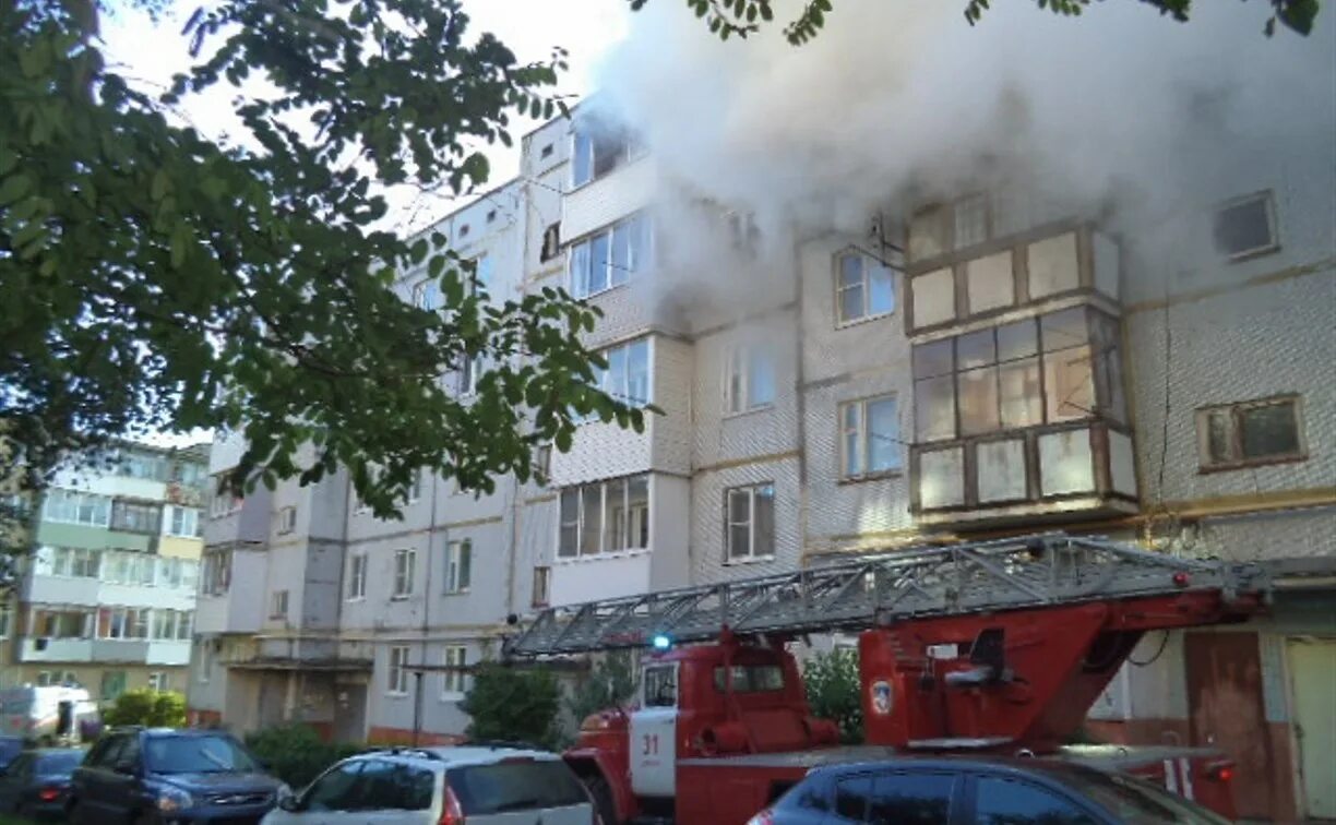 Пожар в Щекино. Пожар в Щекино сегодня. Пожар в Щекино вчера. Пожар в Щекино сегодня на Пролетарской. Хлопки щекино