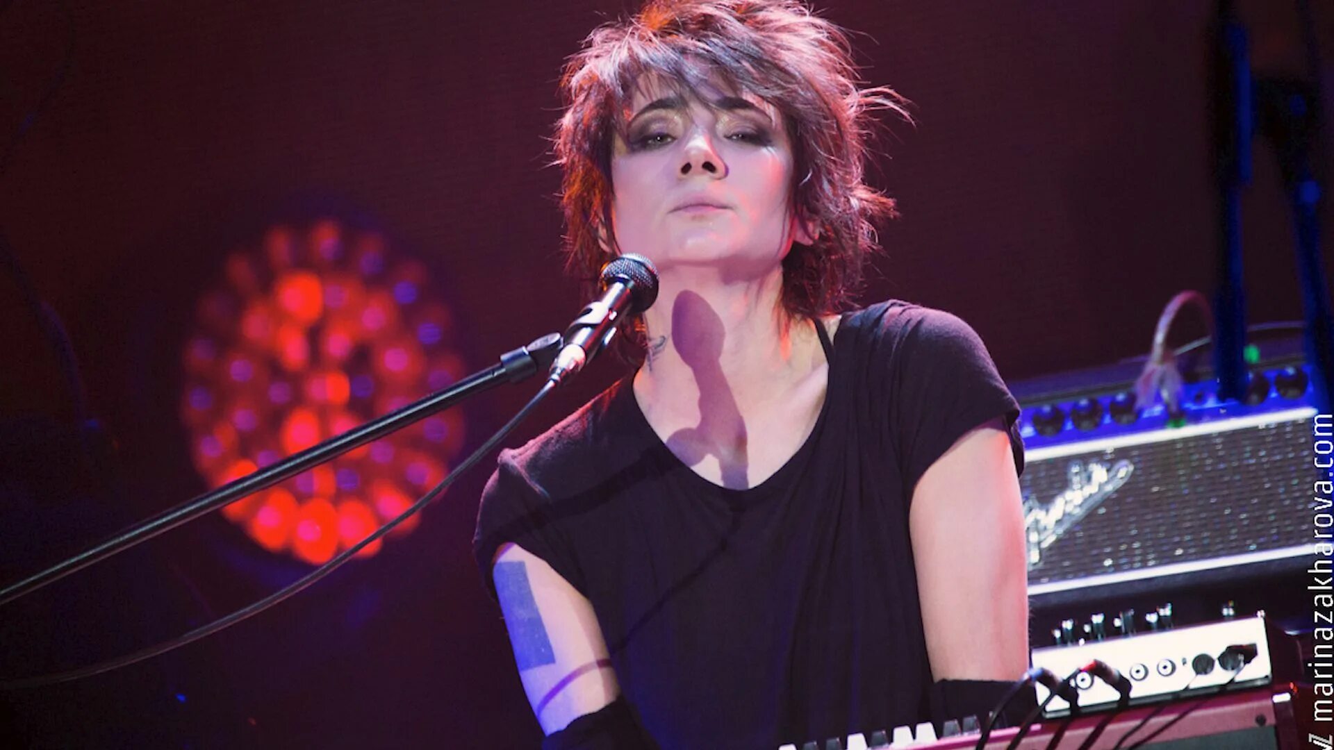 Настоящее имя земфиры. Земфира талгатовна. Настоящее имя земфиры. Земфира талгатовна рамазанова. Земфира рамазанова 2020.