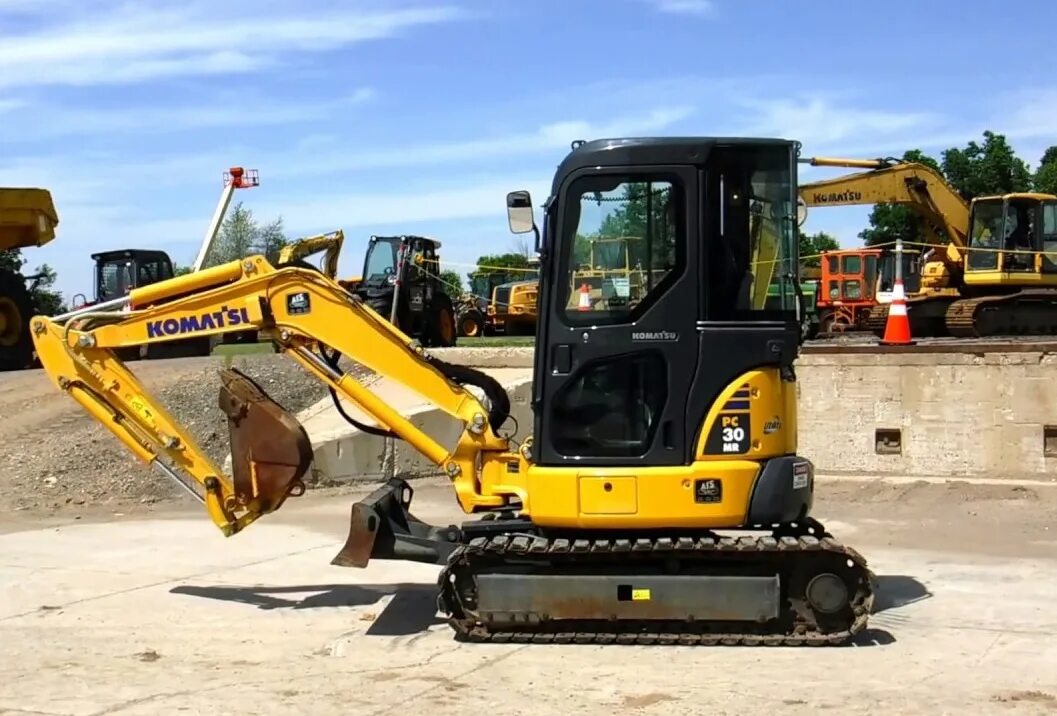 Экскаватор pc30mr Komatsu. Komatsu pc30mr-2. Мини–экскаватор гусеничный Komatsu pc30. Komatsu pc30mr-1. Ремонт мини экскаваторов