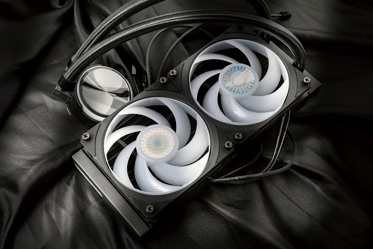 мотоцикл зонтес 125. Core ultra 125h. Intel nuc 12 extreme. Intel nuc hades canyon. Core ultra 200.