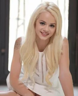 Эльза Джейн (63 фото) .