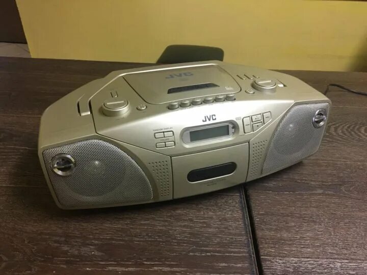 JVC RC-ez35. JVC RC ez. Кассетная магнитола JVC RC. Бумбокс JVC ez 35.