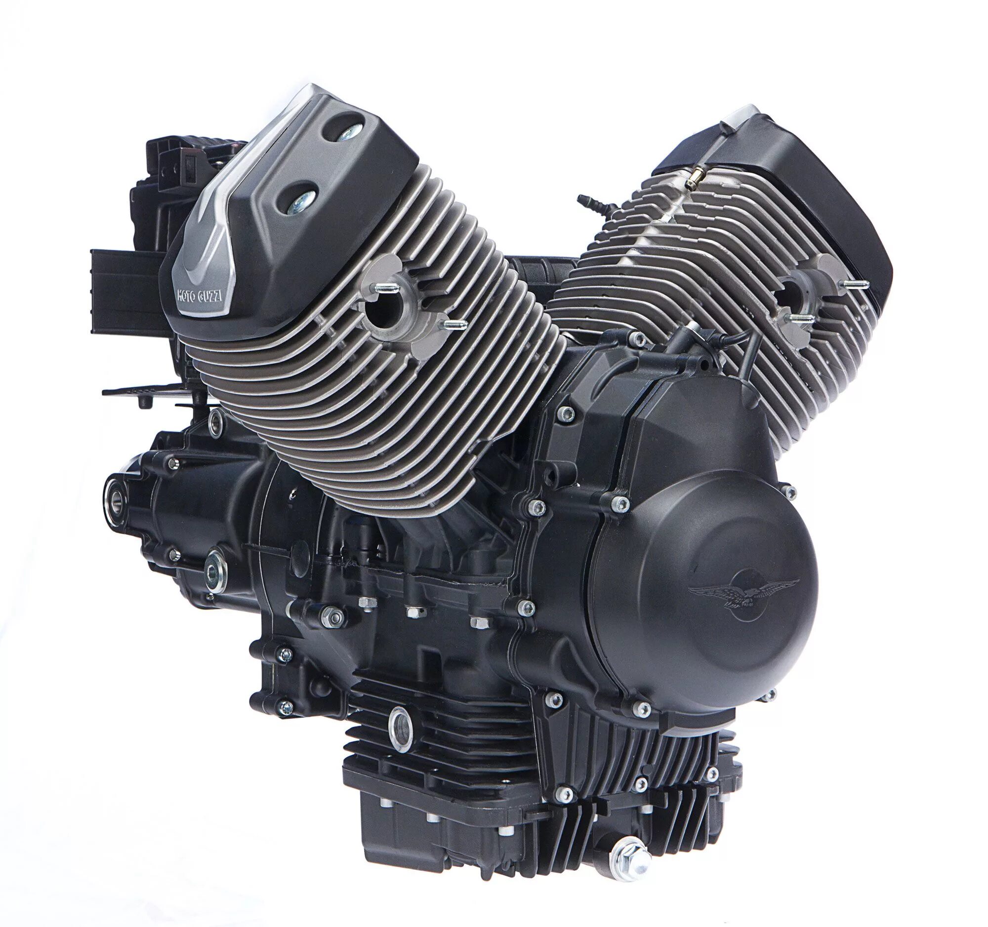 Купить моторное для мотоцикла. Moto Guzzi 750 двигатель. Moto Guzzi двигатель. Мотодвигатель v4. Moto Guzzi трехцилиндровый.
