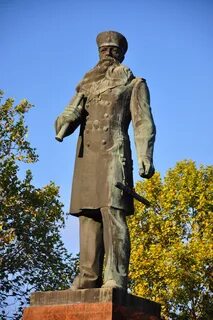 Памятники адмиралам