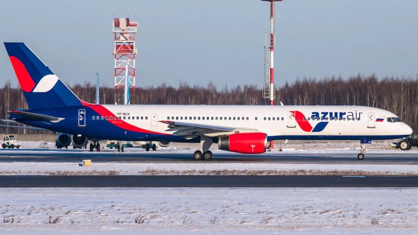 Zf 702 azur air. Про азур. Про азур. Vp-byd azur air. Boeing-767 авиакомпании azur air.