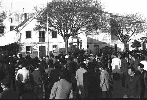 BOICOTE AO COMÍCIO DO PPD, INCIDENTES E CONFRONTOS EM SETÚBAL NA NOITE DE 7...