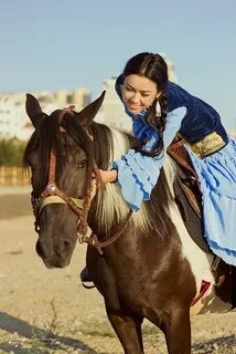 Видео секс ұйықтап жатқан қыздармен