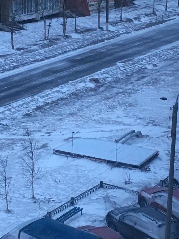 теплоход остановился у того берега. от холмогор до колы 33 николы. ветров в архангельске. конецдворье архангельской области фото. айнова пинежский район.