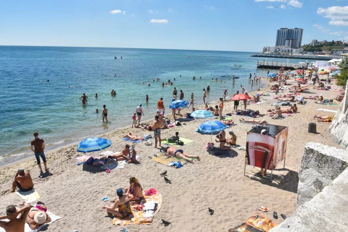 санаторий около пляжа аркадия. одесса пляжи. одесса побережье. одесский пляж. одесса пляжи.