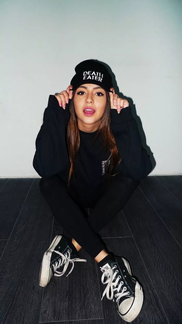 Garota tumblr. Moletom Melville. Instagram: @viihrocha Viihrocha, Moletom, Garot