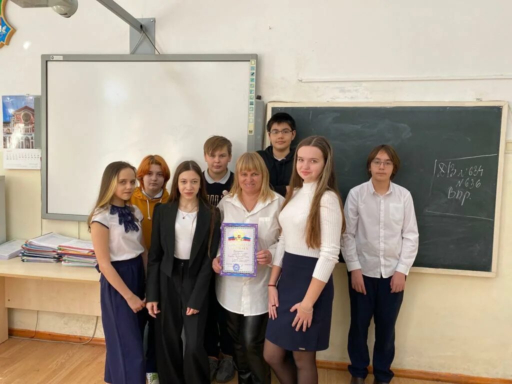 школа 1 ханты-мансийск 7 б класс. гимназия 7 красноярск. 7 школа алексеевка белгородская область. ученики 3э класса 14 школа 2022г. новая школа эрудит владикавказ.