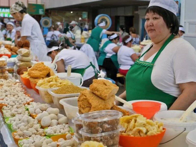 Казахская келинка. Красивые казахские девушки. Сауда. Куралай заманбековна нуркадилова. Казахские красавицы.