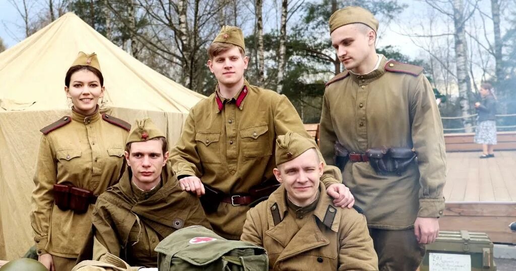 45 го. Ярославль весна 45 года. танцевальная площадка весна 45. историческая реконструкция танцплощадка 40. актёры фильма весна 45го.