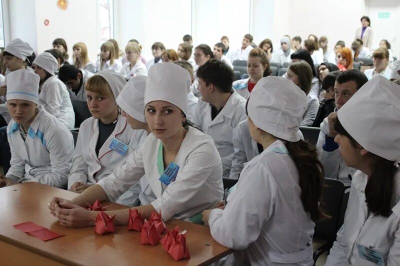 сестринское дело квалификация. учебный кабинет в мед колледже. медицинский колледж (хгмк). медицинский колледж 1. профессия фельдшер лаборант.