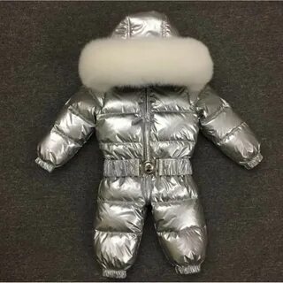 Белый зимний комбинезон для девочки
