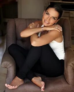 Ebru Akel's Feet.