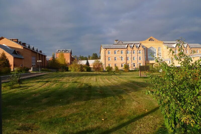 Санаторий вятские увалы киров. Санаторий вятские увалы кировская область. Центр реабилитации фсс вятские увалы. Санаторий вятские увалы киров. Санаторий фсс вятские увалы.