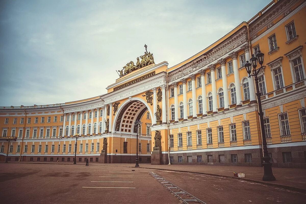 ампир 19 век архитектура. архитектура 19 век. особняк а. рейхстаг 19 век. музей-усадьба муравьёвых-апостолов москва старая басманная.