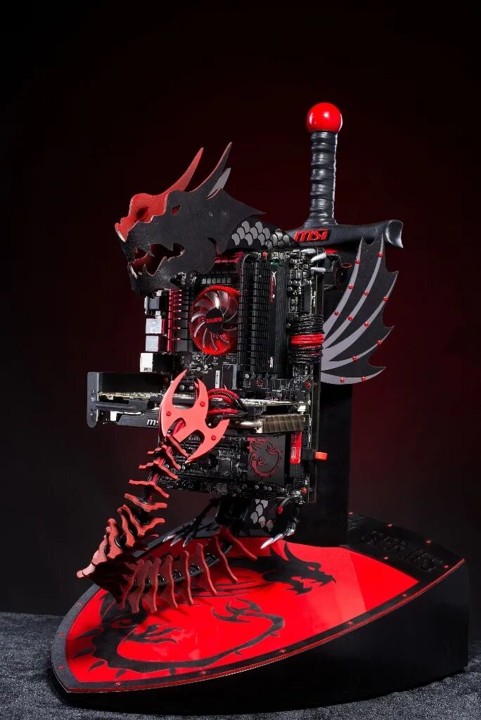 Компьютер dragon. Системный блок msi dragon. моддинг пк 2025. корпус msi dragon. кастом системного блока.