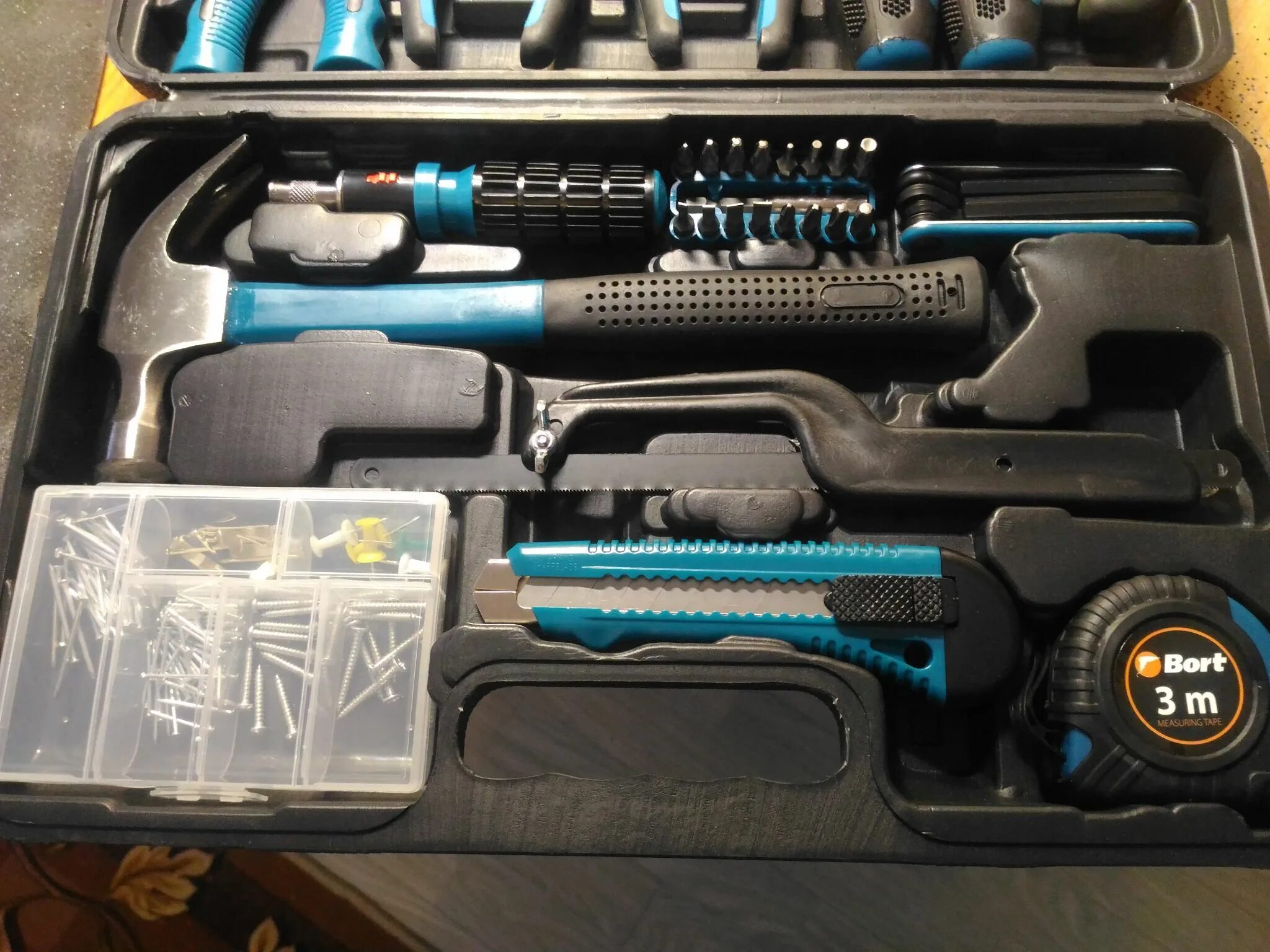 Набор инструмента 38 предметов. Набор инструмента универсальный bort btk-160 (91279040). Viking tools v14109b. Рокот 689-002 набор инструментов 38 штук. Набор инструментов викинг tools sweden.