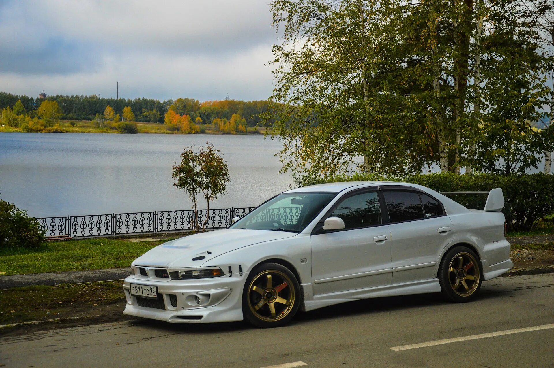 Galant 8 тюнинг. Митсубиши галант 8 в обвесе. mitsubishi galant 8. mitsubishi galant 8 обвес. обвес митсубиси галант 8.