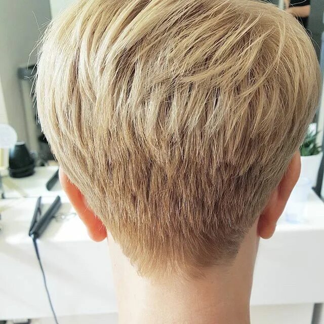 Pin on hair styles Short hair styles, Short hair cuts, Beautiful hair